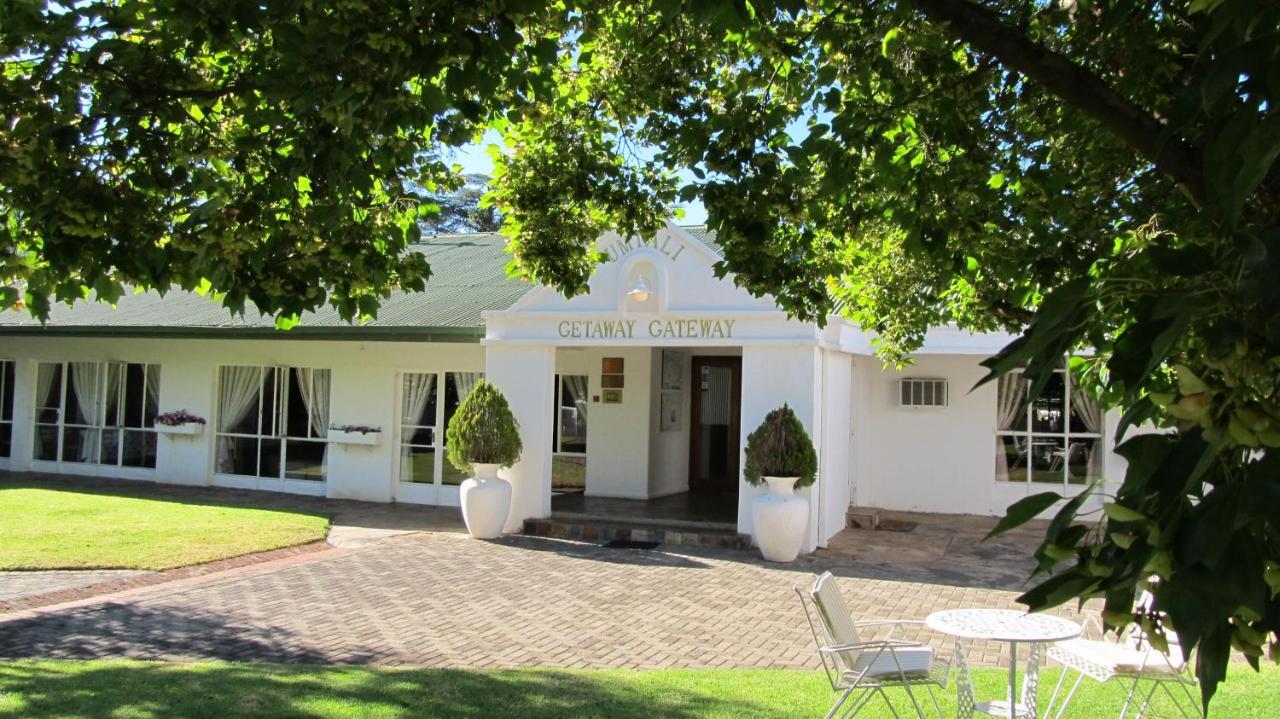 Umtali Country Inn Aliwal North Exterior photo